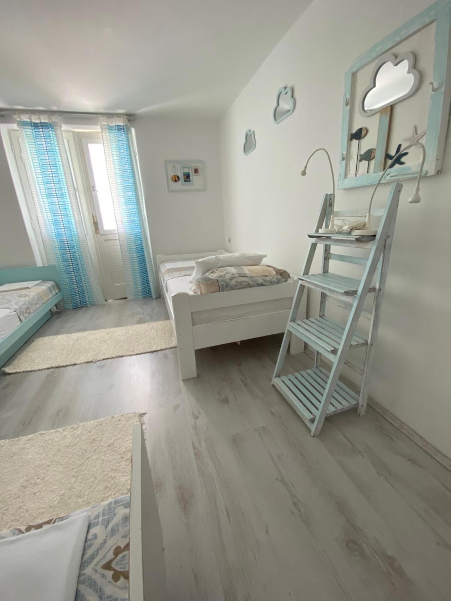スタリグラード Petite Houseヴィラ エクステリア 写真